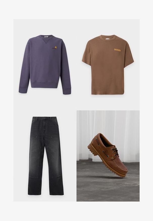 Sweat-shirt violet col rond avec manches longues et petit logo Carhartt jaune et rouge sur la partie supérieure gauche de la poitrine.; T-shirt marron à manches courtes et col rond avec un petit logo jaune "DICKIES" sur la poitrine gauche, sur un fond blanc uni.; Jean noir à jambe large avec poches plaquées à l'avant, passants pour ceinture, et fermeture par bouton et zip.; Chaussure de bateau en cuir marron avec des lacets noirs, des coutures beiges et une semelle robuste, suspendue au-dessus d'un sol en béton gris.