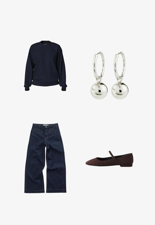 Marineblauwe sweatshirt met een ronde hals, lange mouwen, ribgebreide manchetten en tailleband. Gladde textuur zonder zichtbare patronen of hardware.; Brede donkerdenim broek met een middelhoge taille, contrasterende oranje stiksels, voorzakken en een gladde textuur.; Donkerbruine suède Mary Jane platte schoen met een puntige neus en verstelbare band over de wreef op een witte achtergrond.; Zilveren oorringen met gladde, reflecterende bolvormige hangers. Beschikt over een gepolijste afwerking en een strak, minimalistisch ontwerp.