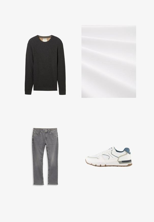 Sort ribbestrikket sweater med rund hals og lange ærmer. Teksturstof og et mærke synligt ved halsudskæringen.; Hvidt stof med en tekstureret, ribbet overflade, der viser bløde folder og en subtil glans. Glat finish uden synlige mønstre eller accenter.; Grå denimjeans med en lige pasform. Har forlommer, lukning med knap og subtil falmning. Syningdetaljer på sømmene.; Hvid og grå atletisk sneaker med blå detaljer, mesh-stof og en brun sål, mærket med "Tom Tailor" på siden.