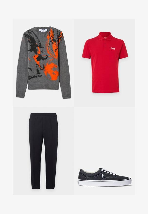 Grå strikket sweater med et kontrasterende orange og sort abstrakt design. Rund hals og ribbede manchetter og kant. Blød tekstur.; Rød polo i bomuld med to-knaps placket og hvidt broderet logo på venstre bryst. Korte ærmer og ensfarvet design.; Sorte joggebukser med elastisk linning, tilspidsede ben, sidelommer og en glat stoftekstur. Har syede detaljer langs sømmene.; Sorte denim sneakers med hvide snørebånd og gummisåler. Har et lille hvidt logo på siden og kontraststing. Flad design.