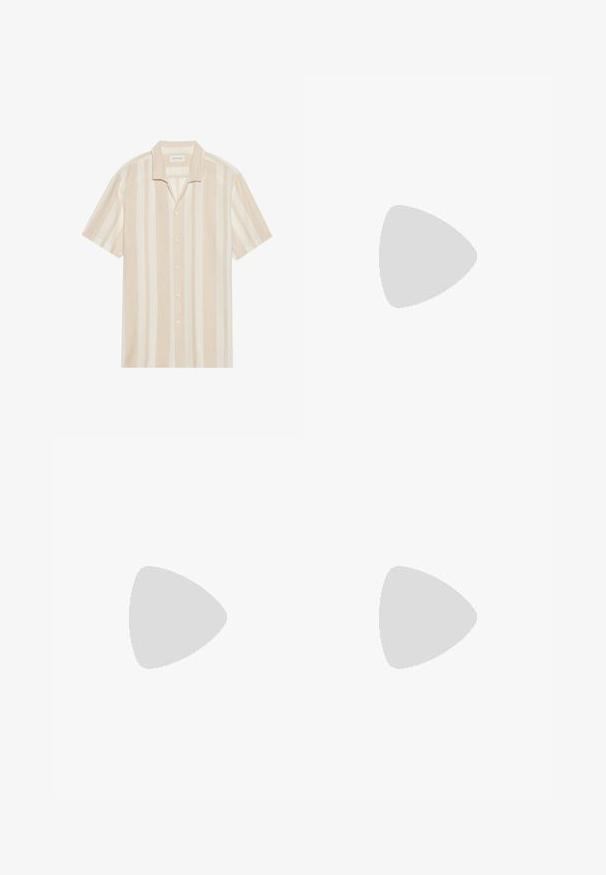 Kortærmet skjorte med klapkrave, prydet med lodrette beige og creme striber, lavet af et blødt stof med knaplukning foran.; Denimshorts i medium blå med distressed detaljer, opsmøgede kant, fem lommer og metalknaplukning. Standard pasform.; Brun ruskind slip-on sko med rund tå, der har en vævet jute sål og et lille accentbånd over forfoden.; Skildpadde-solbriller med brune gradientlinser, rektangulær form, tykke stel og en sølvlogoaccent på siden.
