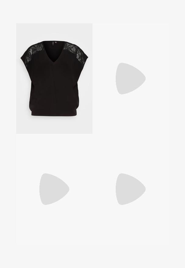 Haut noir avec un décolleté en V, des manches courtes et des accents en dentelle sur les épaules. Tissu doux avec une texture lisse. Coupe ample.; Jean noir à jambe droite avec cinq poches, bouton à l'avant et passants de ceinture, présenté sur fond blanc.; Chaussures plates en cuir noir avec un bout pointu, une bride autour de la cheville et un détail de boucle. Caractéristiques : un petit talon bas et un design ouvert sur le côté.; Boucles d'oreilles en argent en forme de cerceau avec un charme croix et cœur. Texture lisse et brillante avec une finition polie. Chaque charmepend d'une boucle sécurisée.