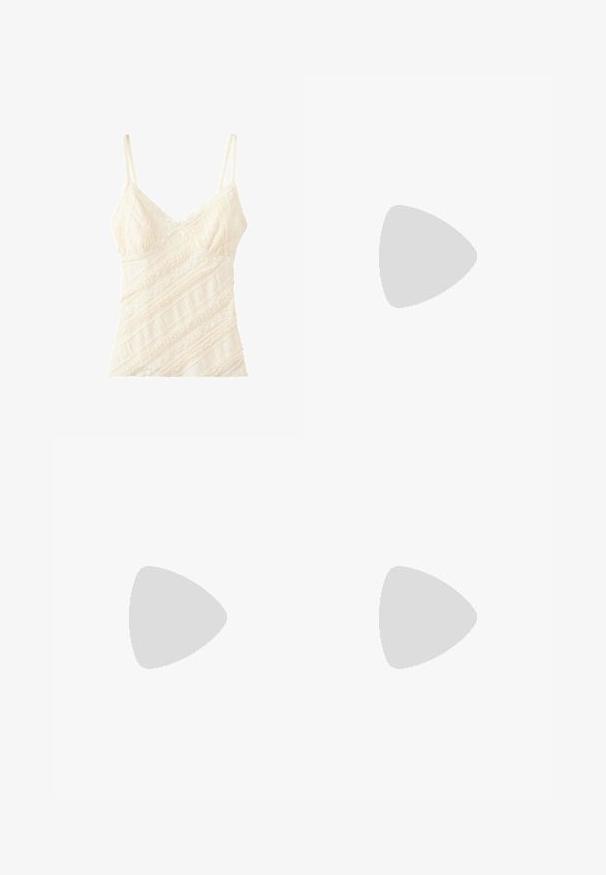 Camisole en dentelle couleur crème avec fines bretelles réglables et motifs floraux en diagonale.; Pantalon large crème avec taille élastique, cordon de serrage et broderie en dentelle florale près des ourlets.; Sandale compensée beige avec une large bride transparente et un design à lanière entre les orteils sur fond blanc.; Pochette tissée beige avec un bord supérieur arrondi et un extérieur doux et texturé, présentée sur un fond blanc.
