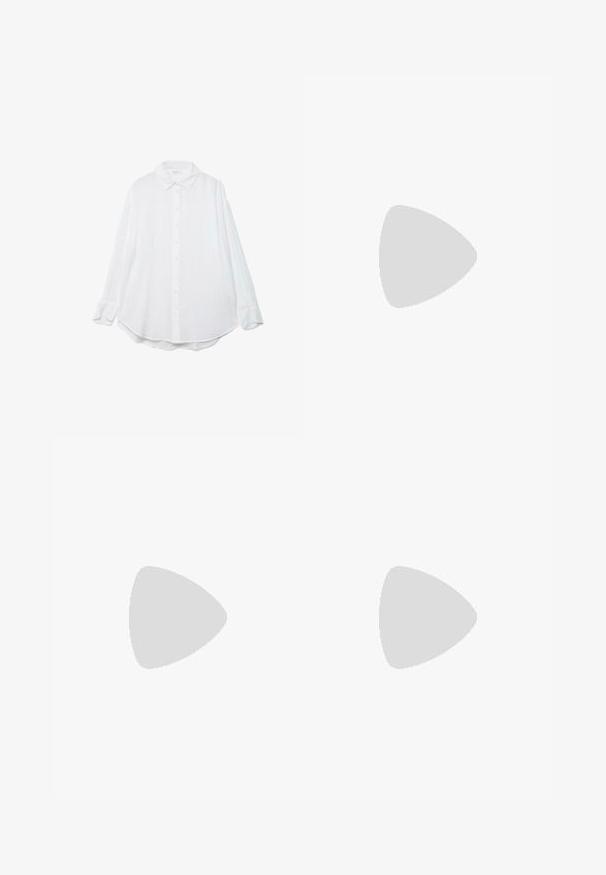 Hvid skjorte med lange ærmer, knapper og krave samt afrundet kant, vist fladt på en hvid baggrund.; Lyseblå denim shorts med rå kant, fem lommer og knaplukning. Stoffet har en let slidt tekstur.; Hvid damesandal med tynde hæle, tre stropper foran og en ankelrem med en sølvspænde.; Sort filttote taske med kontrasterende hvide "Saints" bogstaver, med to sorte stofhåndtag og en struktureret rektangulær form.