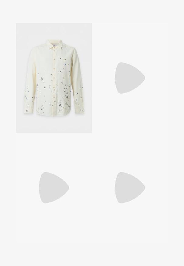 Langærmet cremefarvet skjorte med knapper og små spredte flerfarvede, abstrakte broderede detaljer foran og på ærmerne.; Beige skræddersyede bukser lavet af tekstureret stof, med flad front, lige ben og en traditionel talje med bæltesløjfer.; Mørkebrun ruskindssneaker med rågummisål, hvid hælflig, snørelukning og lille multicolor detalje på siden af sålen.; Mørkebrun textured læder crossbody taske med justerbar rem og lille dekorativ blå accent på siden.