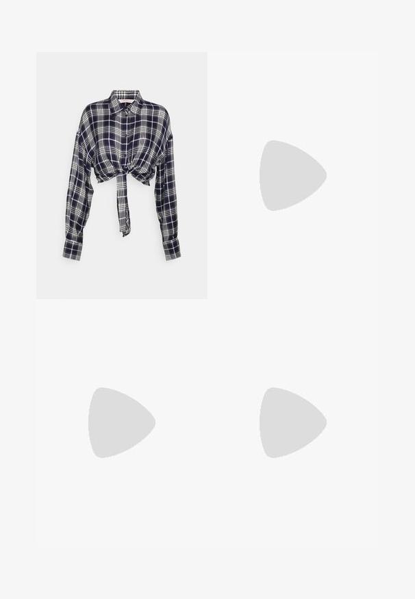 ONLY Tall ONLRILEY KNOT CHECK SHIRT  - Bluse - dress blues; Dunkelblaue Schlagjeans aus Denim mit hoher Taille, fünf Taschen und Knopfverschluss, leicht ausgebleicht an den Oberschenkeln.; Graue Nike Air Force 1 Sneaker mit perforierter Zehenpartie, Obermaterial aus glattem Leder, dicker Sohle und geprägtem 'AIR'-Detail an der Ferse.; Schwarze Cat-Eye-Sonnenbrille mit dunkelgrauen Gläsern, schlankem Kunststoffrahmen, spitzen Ecken und geraden Bügeln. Keine sichtbaren Befestigungen oder Akzente.