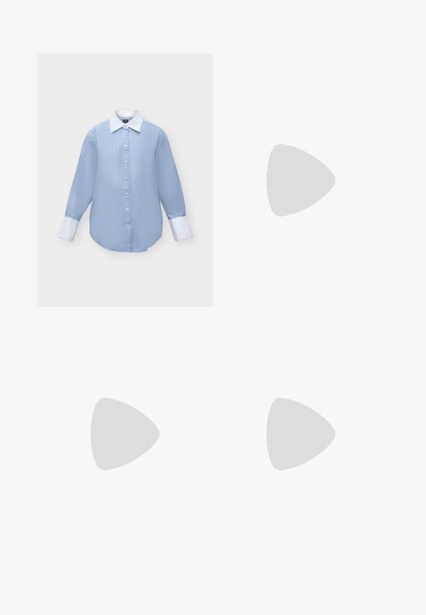 Camisa azul claro de manga larga con rayas verticales blancas, cuello puntiagudo blanco y puños blancos, mostrada sobre un fondo liso.; Jeans de mezclilla de pierna ancha en azul oscuro. Presentan bolsillos frontales, herrajes en tono dorado y costuras en contraste. Textura suave con un diseño casual.; Zapatos de cuero azul marino con suela gruesa y detalle de cadena en la parte superior, combinados con unos vaqueros de mezclilla oscura de corte holgado.; Bolso tote de cuero marrón oscuro con dos asas largas, aros decorativos dorados y un estuche rectangular con cremallera adjunto.
