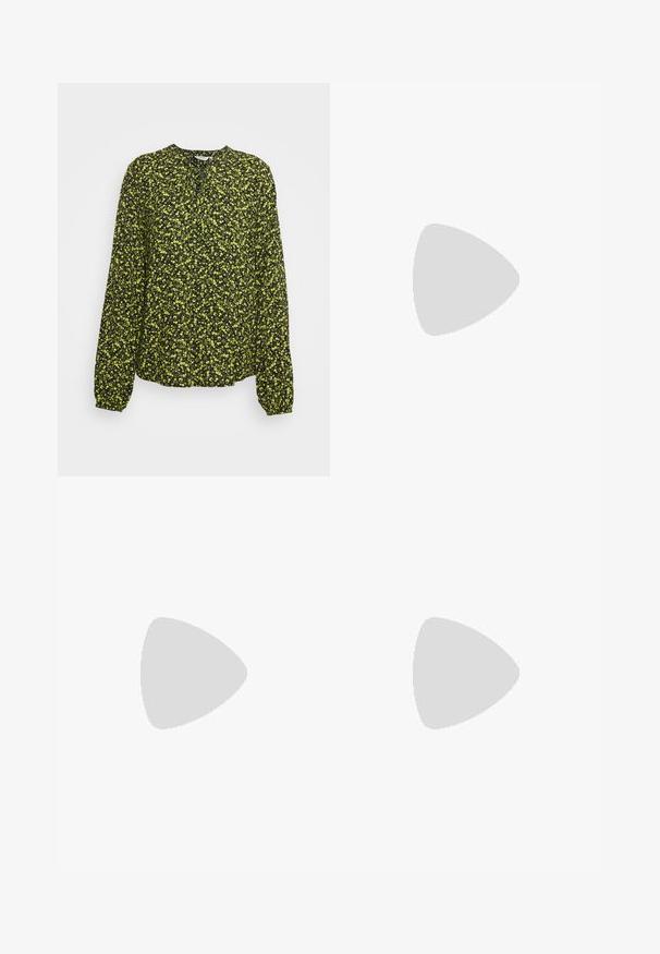 b.young BYJOSA VNECK BLOUSE - Blúzka - evening primrose mix; Čierne džíny s rovnými nohavicami, prednými vreckami, pútkami na opasok a zapínaním na gombík na jednofarebnom pozadí.; Čierna kožená členková topánka s špicatou špičkou, elegantným siluetou a masívnym štvorecovým podpätkom. Hladký povrch s minimálnymi švovými detailmi.; Strieborné kruhové náušnice s minimalistickým dizajnom. Cirkulárny tvar, hladký povrch a tenký profil. Ľahké s lesklým povrchom.