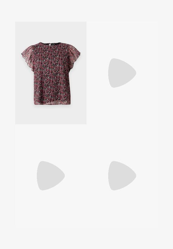 Blouse noire en tissu transparent avec imprimé floral rouge et rose, manches volantées, col rond et fermeture par bouton avec ouverture en trou de serrure au dos.; Pantalons larges bordeaux en coton, dotés d'une taille à lien, de deux poches avant et d'une fermeture à bouton. Texture lisse, sans motifs.; Chaussure Mary Jane unique brillante couleur bordeaux foncé avec une large bride et une boucle argentée, talon bloc bas et bout arrondi sur fond blanc.; Sac à main en cuir tressé marron foncé avec poignée courbée, garniture blanche, fermeture éclair argentée et bandoulière large en tissu amovible sur fond uni.