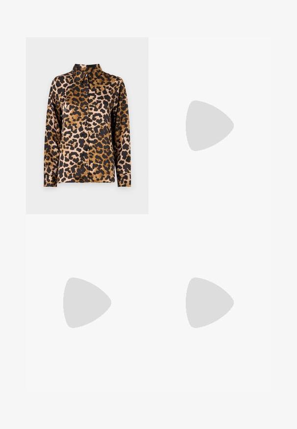 Chemise à manches longues avec un motif léopard brun et noir et un col classique sur fond clair.; Jupe en cuir brun avec une texture lisse, une silhouette droite et un subtil éclat. Présente une coupe au genou et des détails de couture minimalistes.; Chaussure slingback en cuir verni noir avec un petit talon bloc et une fine bride avec une boucle argentée sur le dessus.; Petit sac à main noir brillant avec deux longues anses et des détails à cordon sur les côtés sur un fond clair uni.