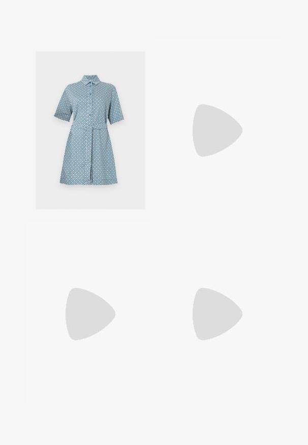 Robe à manches courtes boutonnée avec motif géométrique bleu et blanc et col, longueur genou avec ceinture à nouer à la taille.; Jupe blanche à taille smockée haute, avec un motif imprimé floral et de vigne bleu, présentée sur un fond uni gris clair.; Sandale plate tissée jaune avec deux brides entrecroisées, un détail noué à l'avant et une semelle basse marron.; Sac cabas en paille tressée avec de larges anses en tissu tie-dye bleu clair et blanc et un grand nœud assorti en tissu à l'avant.