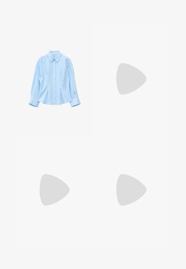 Chemise bleu clair à manches longues, boutonnée, avec col classique et larges poignets, présentée à plat sur fond blanc.; Pantalon blanc à jambes larges avec taille élastique et plis frontaux, conçu pour une coupe décontractée.; Tongs noires en cuir lisse, avec un design de sangle fine et une semelle plate à profil minimal. Aucun motif ou accent notables.; Sac fourre-tout en tissu couleur crème avec motif crochet floral blanc et une seule fine bandoulière sur fond uni.
