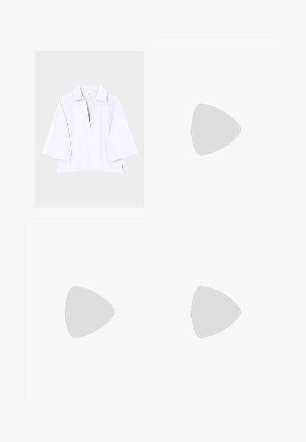 Chemise blanche ample avec larges manches trois-quarts et une encolure en V profonde, présentée sur un fond clair uni.; Jupe longue en satin marron avec une texture lisse, présentant une silhouette fluide et un ourlet légèrement évasé. Aucun matériel visible ni motifs.; Chaussure à talon haut noire à bride arrière, avec un bout pointu, une texture en cuir lisse et une accent de boucle dorée sur la bride.; Sac à main rectangulaire en cuir noir avec de longues lanières fines et un logo doré "Calvin Klein" au centre avant.