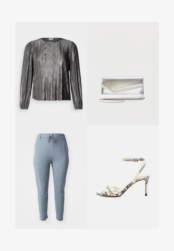 Zilverkleurige blouse met lange mouwen en een golvend, textuurpatroon, voorzien van een ronde halslijn en elastische manchetten. Glad, glanzend materiaal.; Lichtblauwe, rekbare broeken met een taps toelopende pasvorm, elastische tailleband en verstelbaar trekkoord. Heeft zijzakken en een gladde textuur.; Sandaal met hoge, smalle hak en bandjes, met slangenhuidpatroon, enkelriem met gesp, en een slanke hak op een witte achtergrond.; Glanzende zilveren clutch met envelopvormige klep en decoratieve rand, klein zilveren kettingriempje, op een effen lichte achtergrond.