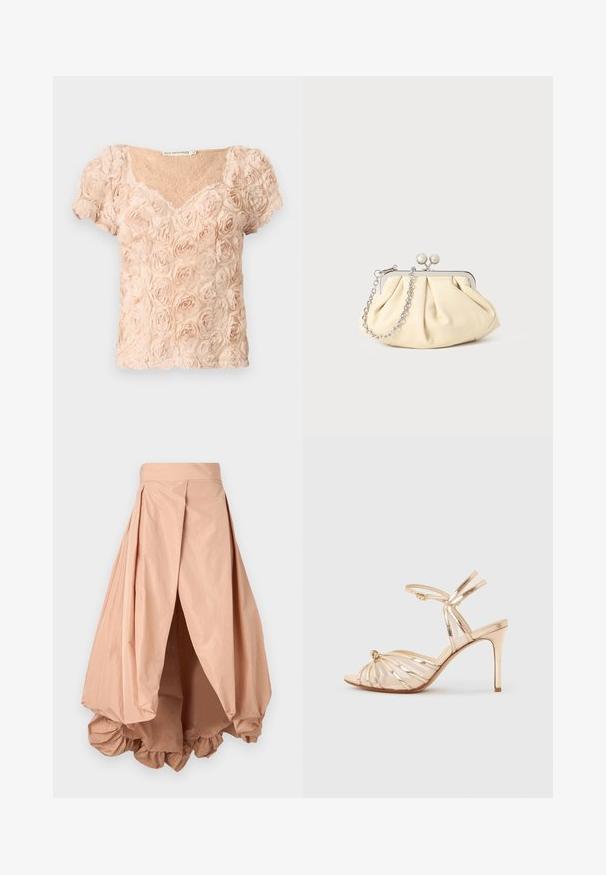 Blushroze blouse met korte mouwen, versierd met 3D rozenapplicaties en een V-hals, met doorzichtige kantstof eronder.; Perzikkleurige pofrok van lichtgewicht stof, met een gathered zoom en geplooid ontwerp bij de taille voor een volumineuze silhouet.; Gouden high-heel sandaal met bandjes, enkelgesp, open teen en knoopdetail op een lichte achtergrond.; Geplooide beige leren clutch met een zilveren metalen frame, voorzien van twee ronde decoratieve sluitingen en een zilveren kettingriem.