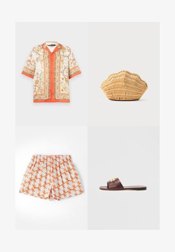 Korte mouwen overhemd met oranje bies, ingewikkelde bloemen- en zonpatronen, en "Just Cavalli" logostrepen op een witte achtergrond.; Witte shorts met een oranje palmbladerenpatroon, elastische tailleband en een losse pasvorm. Gemaakt van lichtgewicht stof, geschikt voor warm weer.; Plat burgundy leren schuifsandaal met gouden decoratieve hardware op de brede band, zwarte zool en open teenontwerp.; Geweven rotan handtas in de vorm van een sint-jakobsschelp met natuurlijke lichtbruine kleur en afgeronde, gestructureerde randen.