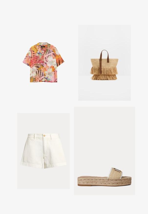 Kurzärmeliges Hemd mit Knöpfen und lebhaften tropischen Blumen- und Blattmustern in Rosa-, Orange-, Weiß- und Grüntönen.; Weiße Baumwollshorts mit lockerem Schnitt, ausgestattet mit einem Knopfverschluss, geradem Bein und umgeschlagenem Saum. Schlichtes Design ohne Muster oder Akzente.; Flache Sandale mit gewebter Jute-Plateausohle und beigem strukturierten Riemen mit kleinem silbernem dekorativem Emblem.; Geflochtene Strohtasche mit zwei Lagen Strohborte und hellbraunen Ledergriffen, die auf einer weißen Oberfläche aufrecht steht.