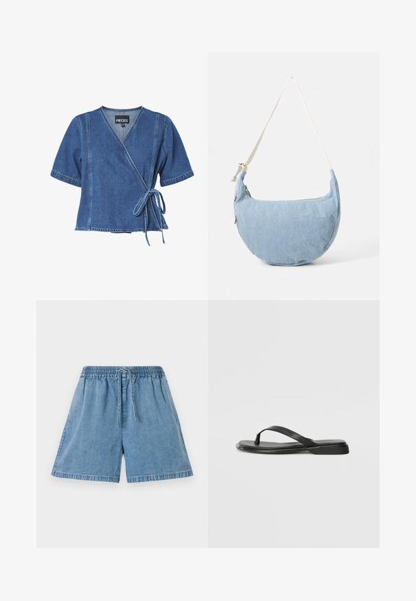 Top envolvente de denim en azul oscuro con mangas cortas, escote en V y un cierre con lazo en la cintura. Presenta costuras en contraste y un corte holgado.; Pantalones cortos de mezclilla en azul claro con cintura elástica y cordón. Cuentan con bolsillos laterales y un ajuste relajado con dobladillos cosidos.; Chancla negra de piel suave, con un diseño de tira delgada y una suela plana de perfil mínimo. Sin patrones ni acentos notables.; Bolso de hombro de mezclilla azul claro en forma de media luna con correa blanca ajustable y cierre de cremallera.