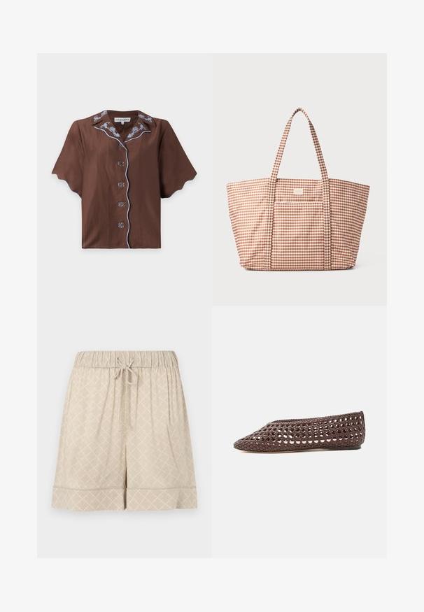 Brun kortermet bluse med blå brodert blomsterkrage og matchende blå piping langs knapplinje og hem.; Beige shorts laget av mykt stoff med elastisk midjebånd, snøring og diamantmønster. Har en oppbrettet kant.; Brun flat sko med vevd åpent design og lukket avrundet tå, vist fra siden på lys bakgrunn.; Rutete tote-veske i bruntone, med en romslig sentralrom, to håndtak og en frontlomme med etikett.