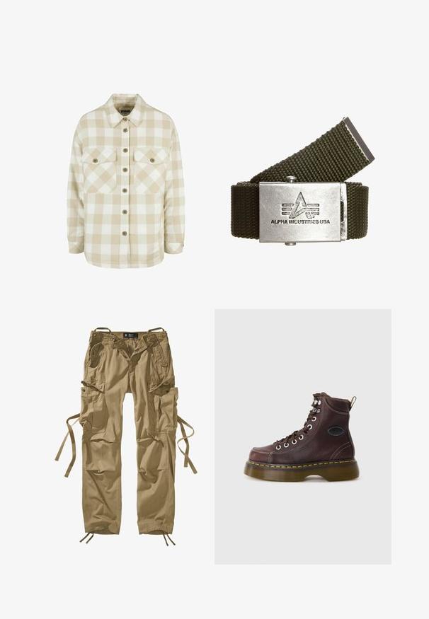 Beige-weiß kariertes Hemd mit Knöpfen aus weichem Stoff. Besitzt zwei Brusttaschen, einen spitzen Kragen und braune Knöpfe.; Khakifarbene Cargo-Hose aus Baumwolle mit mehreren Seitentaschen, Kordelzügen an den Knöcheln und Knopfakzenten. Klare Linien und strapazierfähiger Stoff.; Braune Leder-Ankle-Boots mit strukturierten Oberflächen, silbernen Ösen und gelben Nähten. Verfügt über eine robuste, transparente Sohle und eine Zuglasche.; Olivgrüner geflochtener Nylon-Gürtel mit einer silbernen Metallschnalle. Die Schnalle verfügt über ein eingeprägtes Logo und drei horizontale Linien, die ein robustes Design bieten.