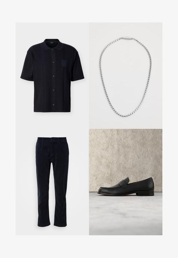 Camisa negra de manga corta con botones, rayas verticales texturizadas, cuello y una pequeña insignia en el pecho del lado izquierdo.; Pantalones de pana azul marino con frente plano, dos bolsillos frontales y cierre de un solo botón. Textura suave, piernas ligeramente ajustadas.; Zapato mocasín de cuero negro flotando sobre una alfombra beige con una mesa redonda marrón brillante al fondo.; Collar de cadena retorcida de plata con una textura suave, que presenta un diseño de cierre simple. La cadena tiene un grosor uniforme en toda su longitud.