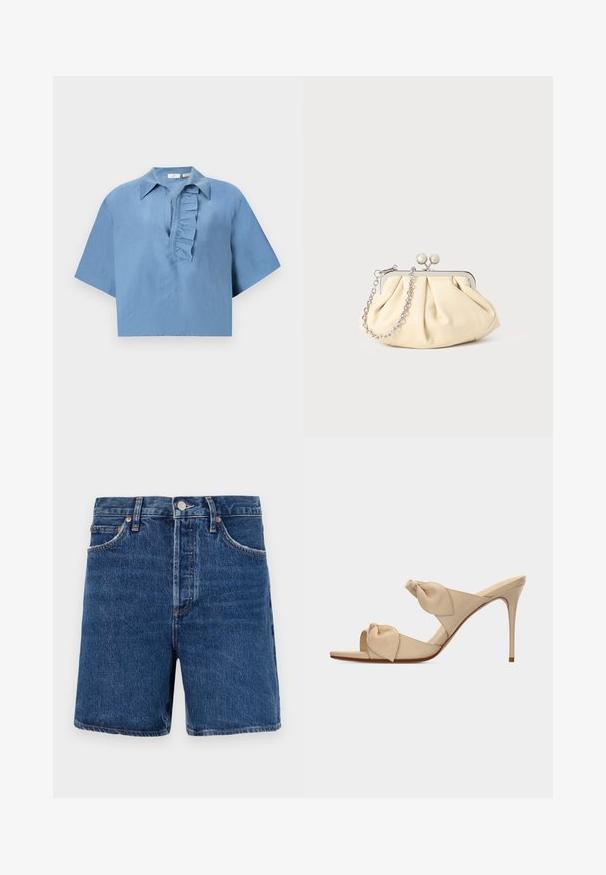 Kurzärmliges, blaues Hemd aus glattem Stoff, mit einem Button-Down-Kragen und einer gerafften Blende an der Vorderseite. Verkürztes Design.; Dunkelblaue Denim-Shorts im klassischen Schnitt, ausgestattet mit fünf Taschen, einem Knopfverschluss und kontrastierenden orangen Nähten.; Beige offene High-Heel-Pantoffel mit zwei verdrehten Knotenriemen und einem schlanken Stiletto-Absatz vor weißem Hintergrund.; Faltige beigefarbene Ledertasche mit einem silbernen Metallrahmen, ausgestattet mit zwei runden dekorativen Verschlüssen und einem silbernen Kettenriemen.