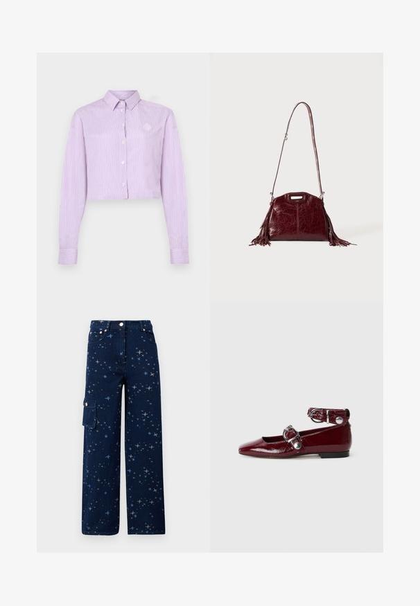 Geknipte blouse in lila met verticale strepen. Beschikt over een klassieke kraag, lange mouwen en een klein logo nabij de borst.; Donkerblauwe denim cargo broek met een sterrenpatroon, wijde pijpen, voorzakken en een zijzak met knoopsluiting.; Bordeaux gepatineerde leren ballerina's met een spitze neus, een enkelbandje met een zilveren gesp en een lage hak. Gladde textuur over de gehele schoen.; Donkerrode leren schoudertas met franjes en verstelbare riem met zilveren gesp tegen een effen lichte achtergrond.