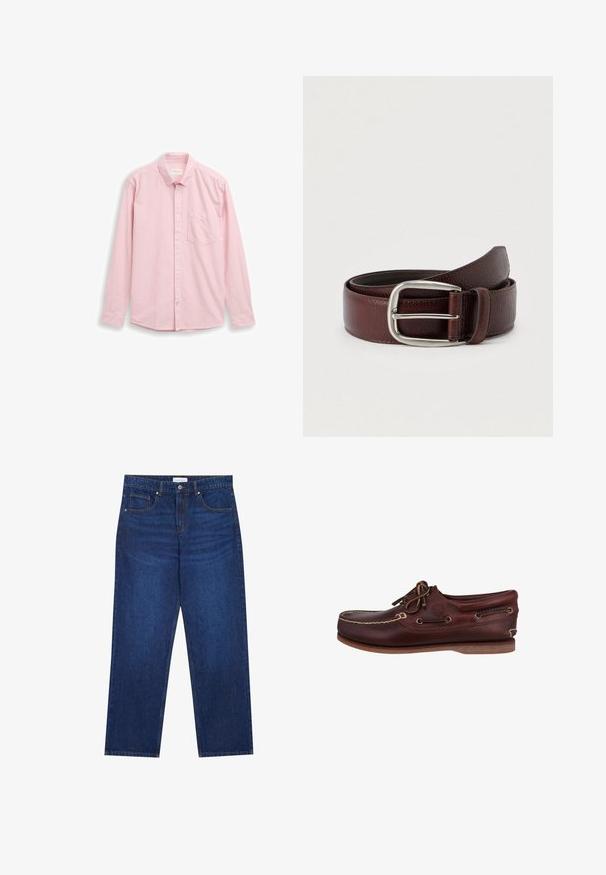 Rød- og hvidstribet langærmet skjorte med knapkrave, enkelt brystlomme og hvide knapper. Stoffet er glat med en diskret tekstur.; Mørkeblå denimjeans med lige ben-design, der har en knap- og lynlåslukning, fem lommer og synlige syninger.; Brune læderskibsko med rund tå, kontrasterende syninger, snørebåndsdesign og gummisål for greb. Timberland-logoet er synligt.; Brunt læderbælte med tekstureret finish, med spænde i sølvmetal og en enkel løkke til justering. Vævet design nær spændet.