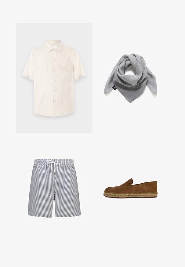 Kurzärmeliges beiges Hemd mit Knopfleiste, spitzem Kragen und einer Brusttasche mit Knopf, flach auf hellem Hintergrund liegend.; Gestreifte Badehosen in Marineblau und Weiß. Hergestellt aus leichtem Stoff, mit elastischem Bund, Kordelzugverschluss und seitlichen Taschen.; Brauner Wildleder-Slipper mit geflochtener Jutesohle und flacher Gummisohle, Seitenansicht auf weißem Hintergrund.; Grauer Schal aus leichtem Stoff, mit einem Paisleymuster und geometrischen Akzenten, versehen mit einem kleinen Markenetikett.