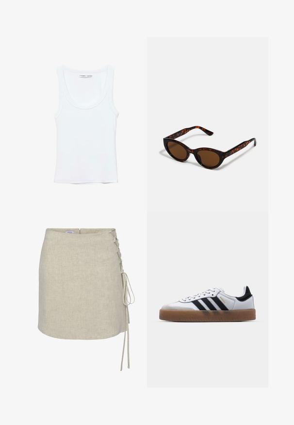 Effen witte mouwloze tanktop met ronde hals, gemaakt van zachte stof, met een label aan de binnenkant van de kraag dat merk en maat aangeeft.; Beige linnen wikkelrok met een lacing-detail aan de linkerzijde, een rechte snit en een ritssluiting aan de achterkant. Soepele, gestructureerde stof.; Witte leren sneakers met zwarte strepen, gumrubberen buitenzool, ronde neus, vetersluiting en een zachte grijze suède neuskap.; Bruine schildpad zonnebril met een vintage cat-eye vorm en bruine lenzen. Heeft gebogen armen met rode accenten.