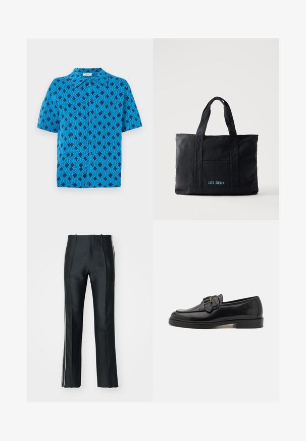 Camisa de manga corta en tela azul con un patrón geométrico de líneas entrelazadas, con cuello y cierre de botones en la parte delantera.; Pantalones de satén negros con corte ajustado, que presentan franjas laterales blancas. Diseñados con una pierna acampanada y pliegues frontales para un detalle adicional.; Mocasines de cuero negro con punta redonda y un acento decorativo de hebilla. Tacón plano y sólido, con una textura suave en todo el zapato.; Bolsa tote de lona negra con dos asas, bolsillo frontal y "LES DEUX" bordado en azul en el bolsillo delantero.