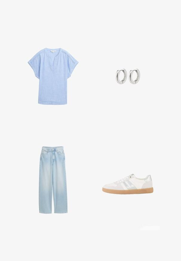 Lys blå kortærmet skjorte i et åndbart stof, med v-halsudskæring og en subtil tekstureret mønster over hele. ; Lyseblå vidbenet denimjeans med høj talje, forreste knappe- og lynlåslukning samt fem lommer.; Hvid lavtop sneaker med sølvstriber, hvide snørebånd og en lys brun gummisål, vist fra siden på en hvid baggrund.; Sølv hoops øreringe med en poleret finish, der har et cirkulært design og sømløse hængsler, hvilket giver en glat tekstur.