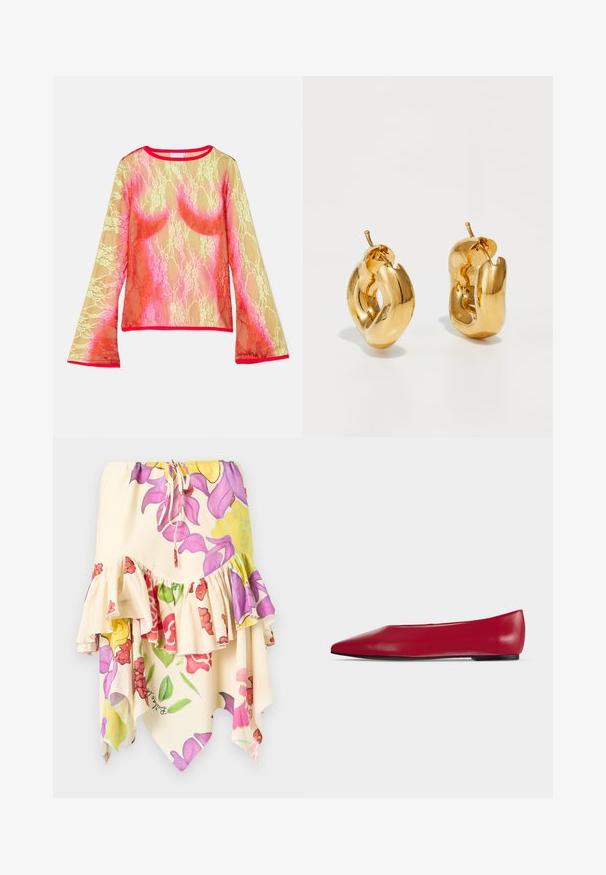 Top en dentelle à manches longues avec un dégradé de jaune, rose et rouge, col rond et manches évasées. La finition est d'un rouge vif.; Jupe midi fleurie avec volants superposés, ourlet asymétrique, et taille à cordon, en crème avec motifs de fleurs violettes, roses, jaunes et vertes.; Chaussure plate en cuir rouge à bout pointu, semelle noire et petit talon, vue de profil sur un fond clair uni.; Boucles d'oreilles créoles en or massif avec un design tubulaire légèrement tordu et des fermoirs à tige sur un fond blanc.