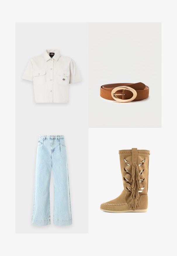 Korte mouwen, cropped wit shirt van katoen met twee borstzakken, knoopsluiting aan de voorkant en een logo patch op de linker zak.; Lichtblauwe wijde jeans gemaakt van denim, met een hoge taille, voorzakken en gestikte accenten aan de zoom.; Bruine suède laarzen tot halverwege de kuit met laser uitgesneden bladmotieven, gevlochten rand, grote zijkwastjes, mocassin-achtige neusnaad en platte zool.; Een bruin leren riem opgerold met een grote ovale glanzende gouden gesp tegen een witte achtergrond.