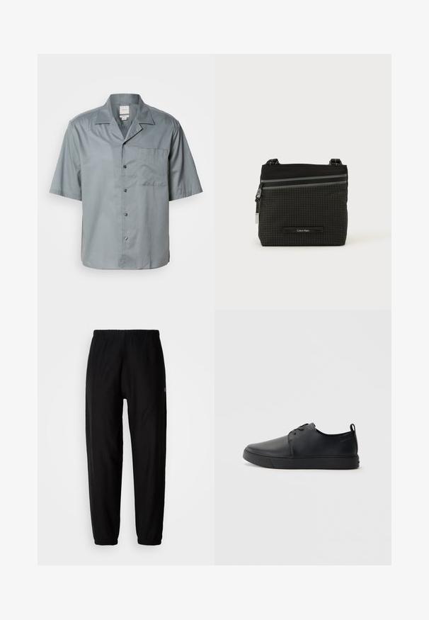 Kurzärmliges Button-up-Hemd aus lichtgrauem Stoff mit glatter Textur, ausgestattet mit einer Brusttasche und klassischem Kragen.; Schwarze Jogginghosen mit elastischem Bund, schmal zulaufenden Beinen und Bündchen. Glatte Stoffoberfläche. Logodetail an der Seite.; Schwarze Leder-Sneaker mit glatter Oberfläche, abgerundeter Zehenpartie, gleichfarbiger Nähte, schnürbarem Vorderteil und flacher Gummisohle. Schlaufe an der Ferse.; Schwarze und graue Calvin Klein Umhängetasche mit Karomuster, Frontreißverschlusstasche und verstellbarem Riemen vor weißem Hintergrund.
