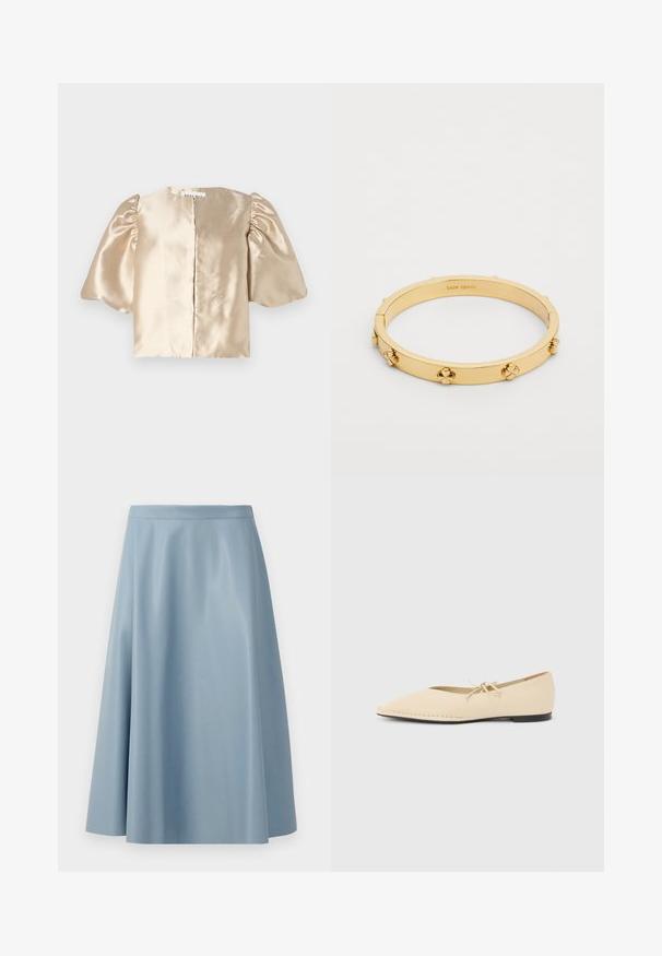 Crop top beige en satin avec des manches bouffantes, un col rond et une fermeture centrale. Le design présente une texture lisse avec un léger éclat.; Une jupe évasée bleu clair en tissu lisse, présentant un design minimaliste avec une taille épurée et sans fermetures visibles.; Chaussure plate beige à bout pointu avec un petit nœud sur le dessus et une semelle noire, vue de côté sur un fond clair uni.; Bracelet jonc en métal doré avec une finition lisse, trois accents décoratifs et un fermoir à charnière ; logo gravé à l'intérieur.