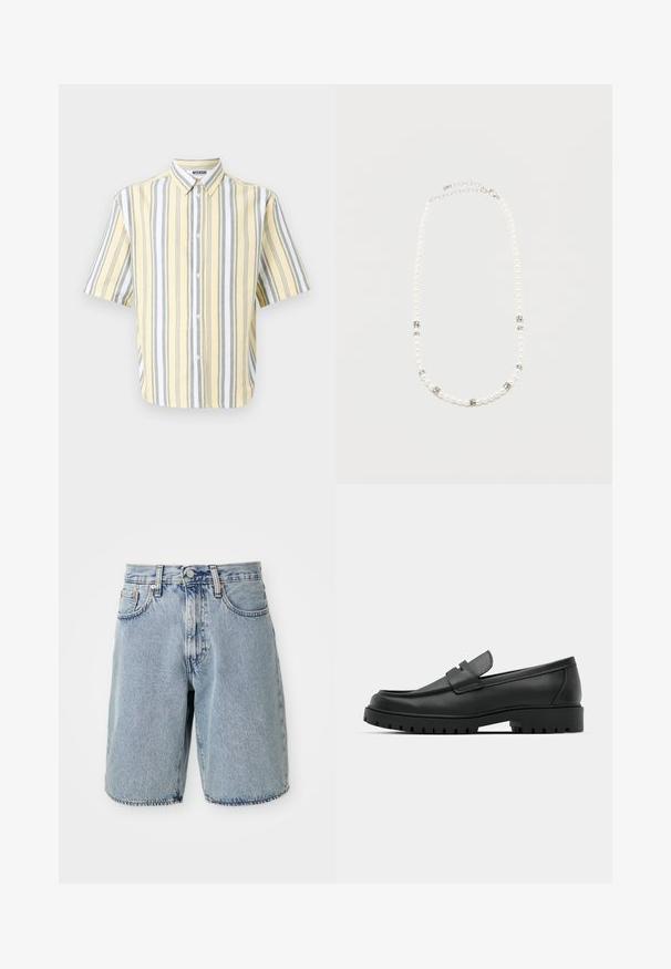 Chemise à manches courtes jaune avec des rayures verticales grises et blanches, dotée d'un col boutonné et d'une fermeture à boutons sur le devant.; Shorts en denim bleu clair avec taille haute, coupe droite, ourlet effiloché, cinq poches et bouton de fermeture. Texture abîmée visible.; Mocassins en cuir noir à bout arrondi, avec un design cousu, une semelle plateforme basse et une semelle en caoutchouc texturée et crantée.; Collier de perles blanches avec des intercalaires en strass argentés et un fermoir chaîne en argent, présenté sur un fond clair uni.