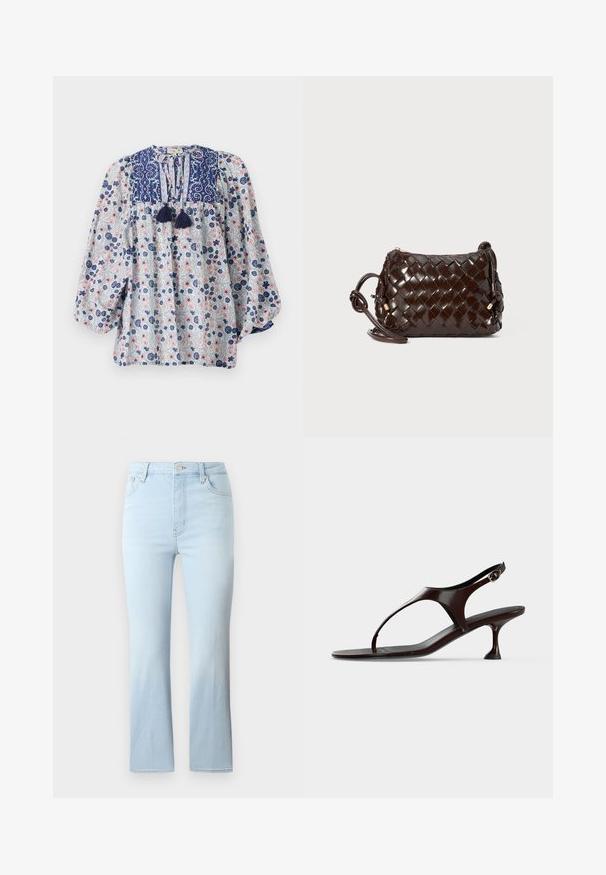 Blouse à motif floral en bleu, blanc et rose avec un décolleté fendu, des détails à franges et des manches longues volumineuses. Tissu en coton.; FRAME THE REBOOT CROP - Jean bootcut - light blue; Sandale slingback en cuir verni marron foncé avec petit talon et bride entre les orteils sur fond blanc.; Sac en cuir tissé marron foncé avec une bandoulière nouée et une tirette dorée sur fond blanc.