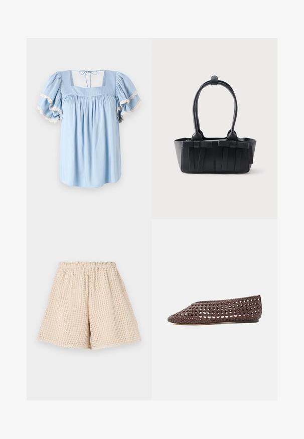 Lyseblå bluse med firkantet udringning og puffede ærmer. Har samlet stof og delikat blondekant langs ærmeenderne.; Beige shorts med et tekstureret, vaffelmønster. Elastisk talje og løs pasform. Længde til midten af låret. Letvægtsmateriale.; Brun flad sko med vævet åbent design og lukket rundet tå, vist fra siden på en lys baggrund.; Sort læderhåndtaske med to håndtag, dekorative remme og en rektangulær bund på en ensartet lys baggrund.