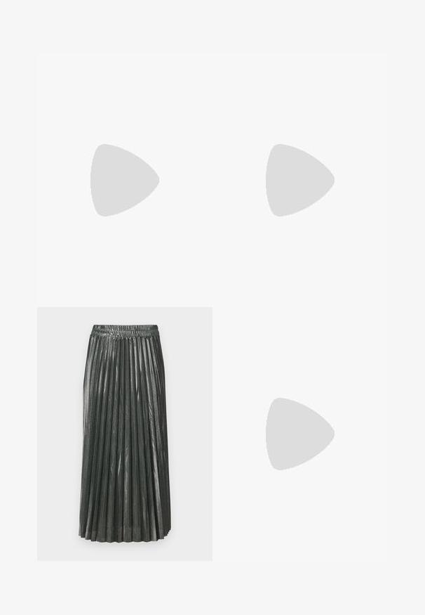 Haut sans manches noir à col montant, avec une coupe ajustée et un tissu extensible, présentant une texture subtile et des bords ourlés.; Jupe plissée vert métallique avec une taille élastique. Présente des plis verticaux étroits et un design mi-long, créant une silhouette structurée.; Sandales noires à talons hauts avec un orteil ouvert, des fines lanières et une boucle à la cheville. Texture en cuir lisse avec un design de forme pointue.; ALDO FELISIA - Sac à main - silver-coloured