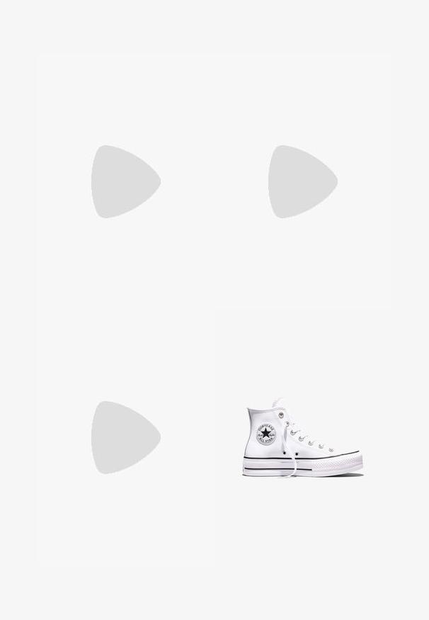 Sorte og hvide stribede jumpsuit med v-udskæring, fine stropper og båndelastik i taljen. Materialet ser letvægtsagtigt ud med en glat tekstur.; Hvid Converse Chuck Taylor All Star højt snøresko med sorte striber og logoemblem på siden, vist mod en ensfarvet hvid baggrund.; Sort quiltet skuldertaske med en enkelt rem og sølvhardware, parret med en tætsiddende kjole med tie-dye mønster i nuancer af sort og creme.; Pilgrim Øreringe - gold-coloured