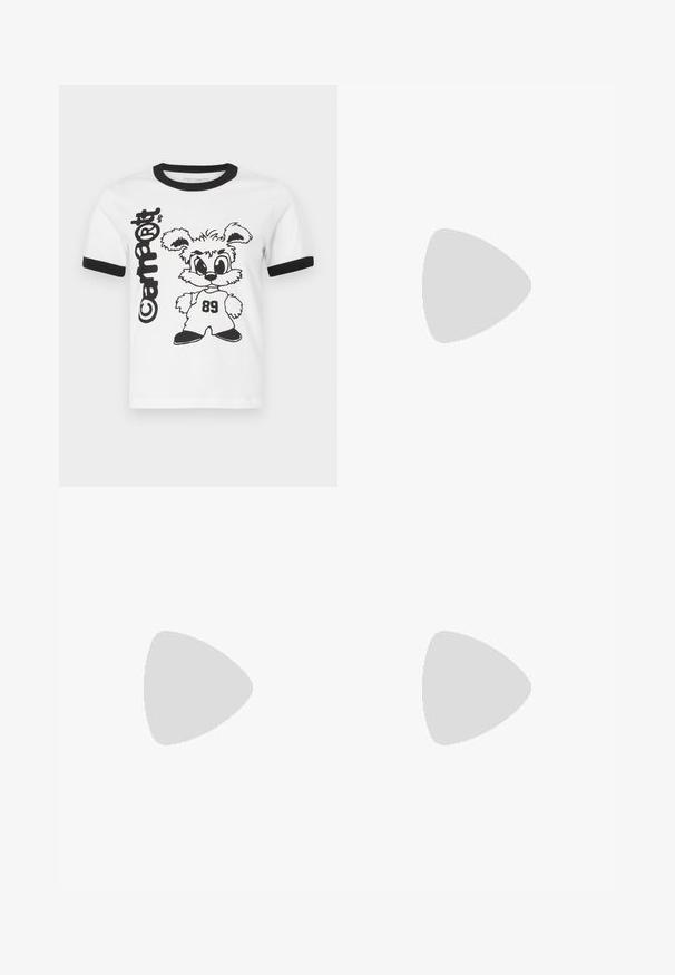 T-shirt en coton blanc avec col et manches ringuées noires, ornée d'un dessin de lapin en style cartoon et du numéro 89 imprimé dessus.; Jupe en denim noir à taille haute, longueur au genou, couture frontale et conception classique à cinq poches. Dotée d'un bouton métallique et d'une texture subtile.; Baskets en daim noir avec trois bandes blanches et logo doré. Semelle en gomme avec adhérence texturée. Design classique à tige basse, bout arrondi.; Sac à main en tissu texturé couleur crème avec des anses sur le dessus et un petit nœud noué au centre devant.