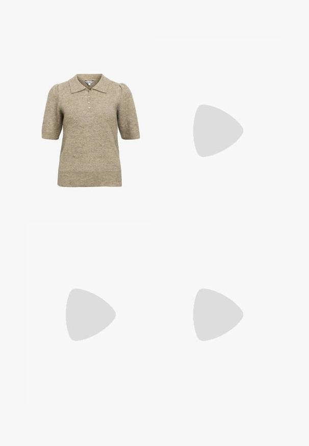 Beige korte mouwen gebreide polo shirt met pofmouwen, een kraag en een vierknops sluiting, gemaakt van gestructureerde stof.; Brede broekspijpen van denim, met een middelblauwe wassing en lichtere vervaging, vijf zakken en een knoopsluiting bij de taille.; Witte en bruine Adidas Samba sneaker met drie bruine strepen, veters en een textuurs van boven- tot zool, getoond vanaf de zijkant op een effen achtergrond.; Zign by Zalando LEATHER - Shopper - chocolate brown