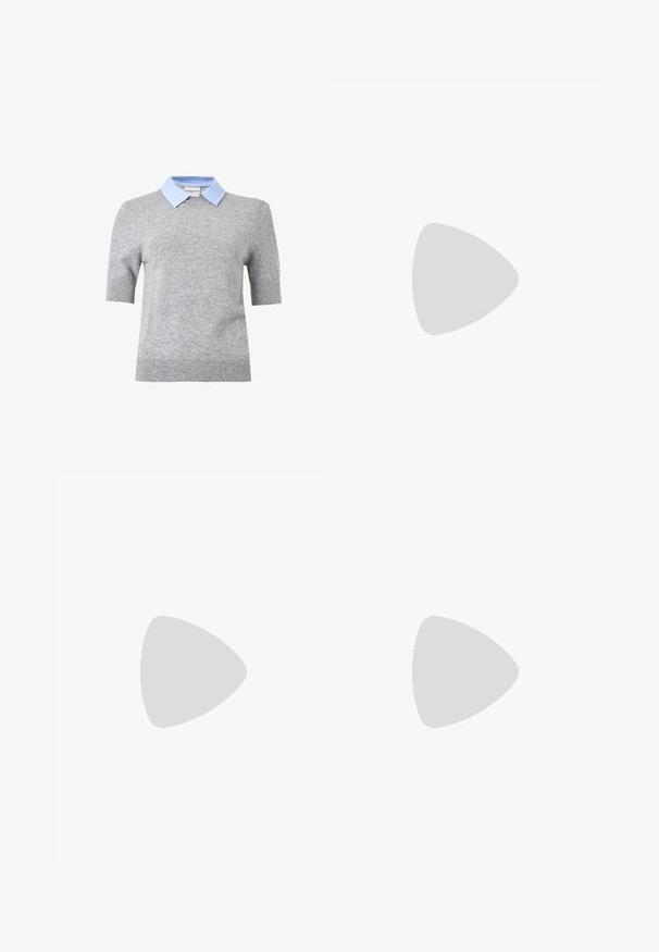 Pull en maille gris à manches courtes avec poignets et ourlet côtelés, avec un col de chemise rayé bleu et blanc.; Jupe plissée grise avec une ceinture ajustée, motif à rayures verticales et silhouette fluide. Texture lisse et longueur au genou.; Ballerines en cuir noir avec un bout arrondi, un petit nœud décoratif et une lanière élastique sur le cou-de-pied pour un maintien sécurisé. Semelle plate.; Porte-monnaie en cuir noir avec texture froncée, cadre en métal argenté, fermeture à verrouillage kiss-lock et bandoulière en chaîne. Surface lisse et douce.