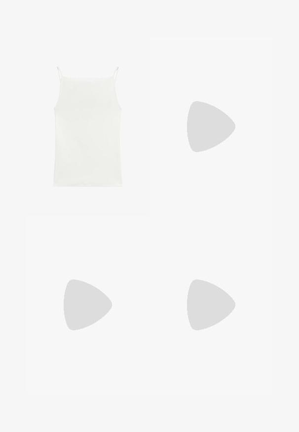 Hvid ærmeløs tanktop med tynde skulderstropper og en lige halsudskæring, vist fladt på en hvid baggrund.; Mørkeblå denim buede bukser med høj talje, som har fem lommer og synlige stingdetaljer. Ren, minimalistik design.; Lysebrun ruskinds Adidas-sneaker med hvide striber og gummisål, svævende over lyserøde stentrapper udendørs.; Sort, blank skuldertaske i læder med et enkelt rum med lynlås og en tynd rem buet i en bueform.