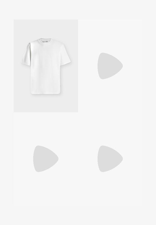 Schlichtes weißes T-Shirt mit kurzen Ärmeln und Rundhalsausschnitt, flach auf einem hellgrauen Hintergrund liegend mit einem kleinen Markenlabel im Halsausschnitt.; Schwarze knielange Shorts mit Gürtelschlaufen, Knopfverschluss und verstellbarem Kordelzug in der Taille.; Weiße Leder-Sneaker mit schwarzen Wildlederelementen; verfügen über eine Gummisohle, eine runde Spitze und ein klassisches Schnürdesign. Seitliches Logo in Schwarz.; Schwarze rechteckige Sonnenbrille mit dunkelgrünen Gläsern, ausgestattet mit einem leichten Kunststoffrahmen und silbernen Akzenten an den Bügeln.