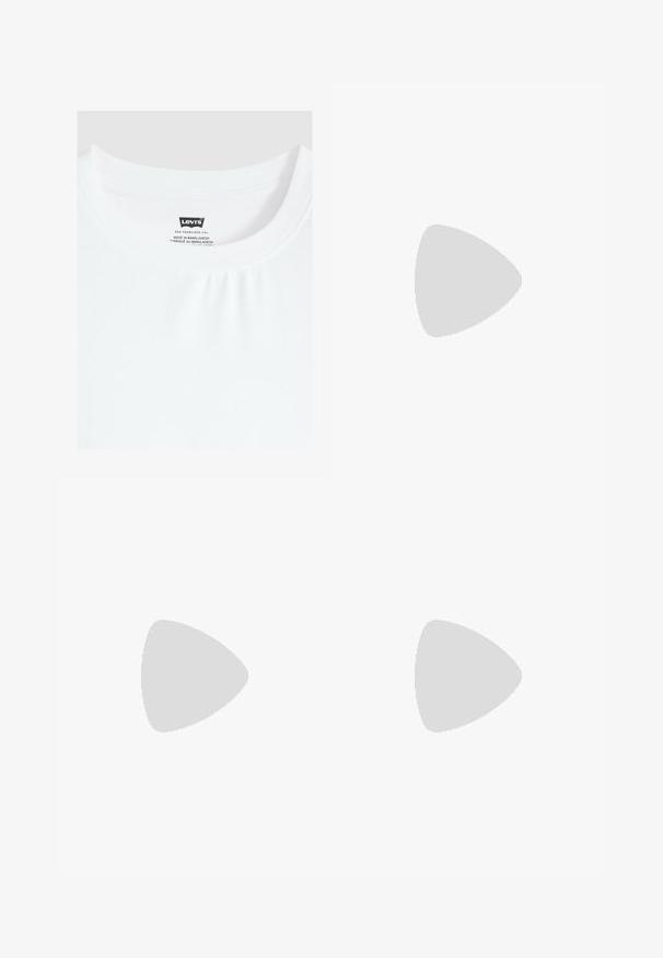 Hvid t-shirt med rund hals og Levi's mærke syet ind i kraven, lavet i Bangladesh.; Lyseblå cowboyshorts med forreste knap og lynlås, bæltestropper og fem-lommer design mod en ensfarvet baggrund.; Brune læderknæhøje støvler med en rund metalhardwaredetalje og spænde. Let struktureret overdel, stablet hæl og rund tå-design.; Brun skuldertaske i ruskind med enkelt rem og lynlås øverst, vist mod en ensfarvet hvid baggrund.