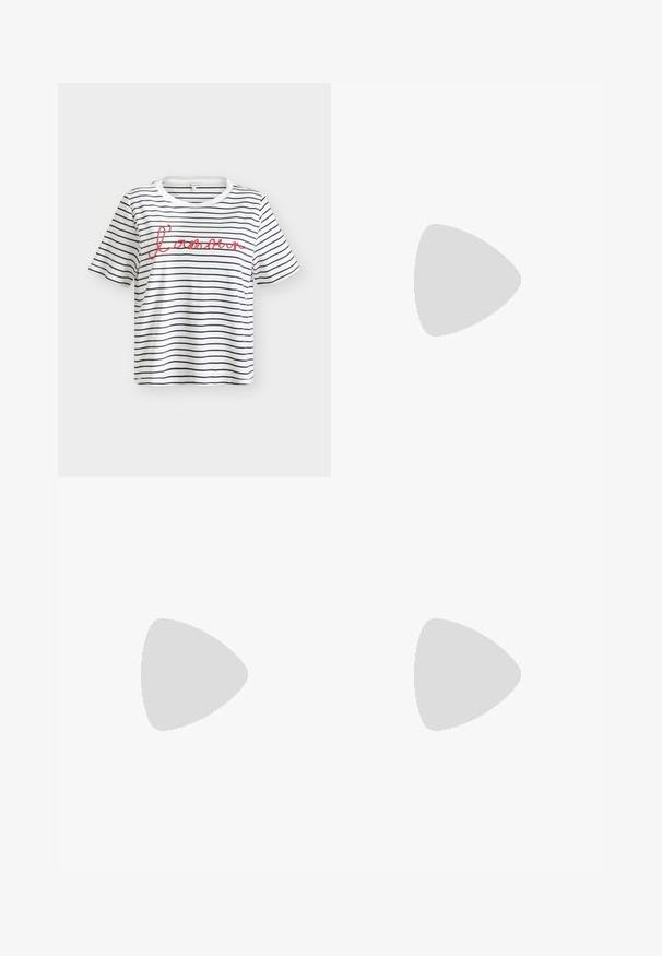 Wit T-shirt met korte mouwen met dunne zwarte horizontale strepen en rode cursieve tekst "l'amour" over de borst.; Donkerblauwe wijde denim jeans met voorzakken, knoopsluiting en subtiele vervaging op de voorzijde van de dijen.; Rode leren ballerina met een spitse neus en een gespsluiting rond de enkel. Glad oppervlak, laag profiel en zwarte zool.; Ronde, bruin getinte zonnebril met een glanzend bordeauxrood frame. Slanke pootjes met subtiele merkdetails. Vlakke lensontwerp.