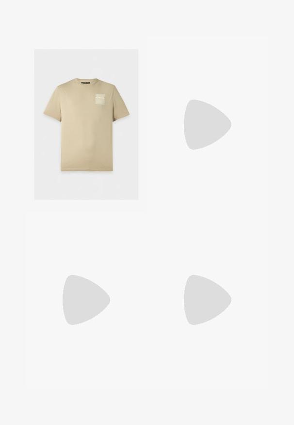 T-shirt beige manches courtes Michael Kors avec col rond et petit logo carré blanc en contour sur la poitrine gauche.; Jeans bleu foncé à coupe slim, design à cinq poches et fermeture à bouton. Fabriqués en denim avec une texture lisse et un léger délavage.; Baskets basses beiges en daim avec fermeture lacée et semelle épaisse en caoutchouc, vues de profil sur fond blanc uni.; Serviette en cuir brun foncé avec deux poignées, une bandoulière détachable et un petit logo à l'avant sur un fond uni.