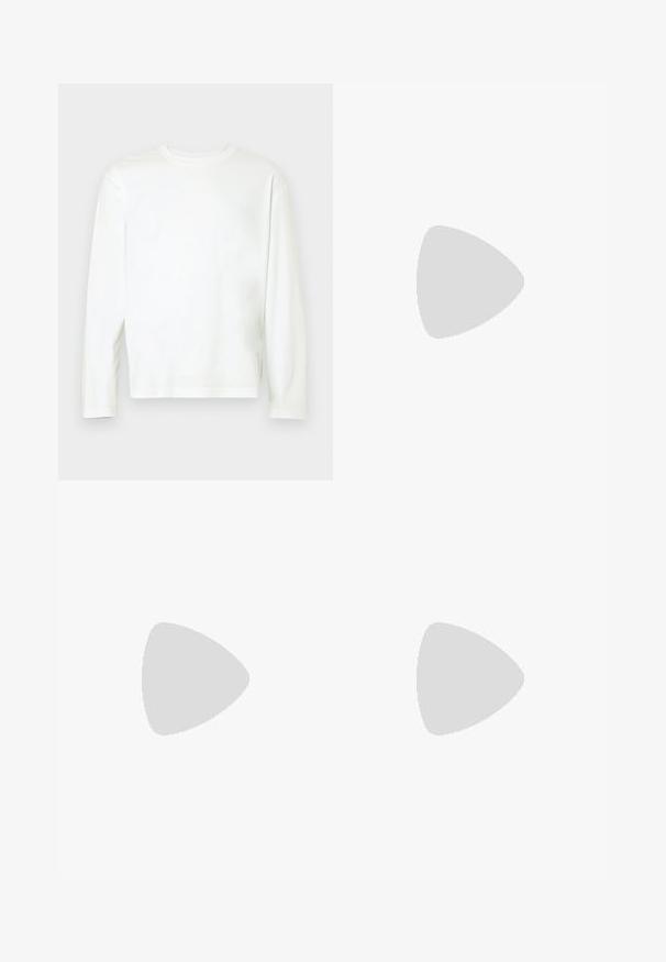 T-shirt blanc à manches longues en coton doux, avec un col rond, des fentes latérales et une coupe décontractée. Texture lisse, sans motifs ni accents.; Pantalon bleu marine à jambes droites avec taille à cordon et tissu texturé, posé à plat sur un fond clair.; Mocassin penny pour homme en cuir noir avec talon bas empilé et bout arrondi, vu de profil sur fond gris clair.; Lunettes de soleil rectangulaires marron avec verres dégradés et branches texturées à motif bois sur fond blanc.